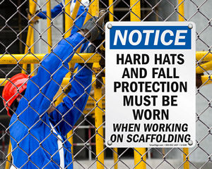 Scaffold safety sign
